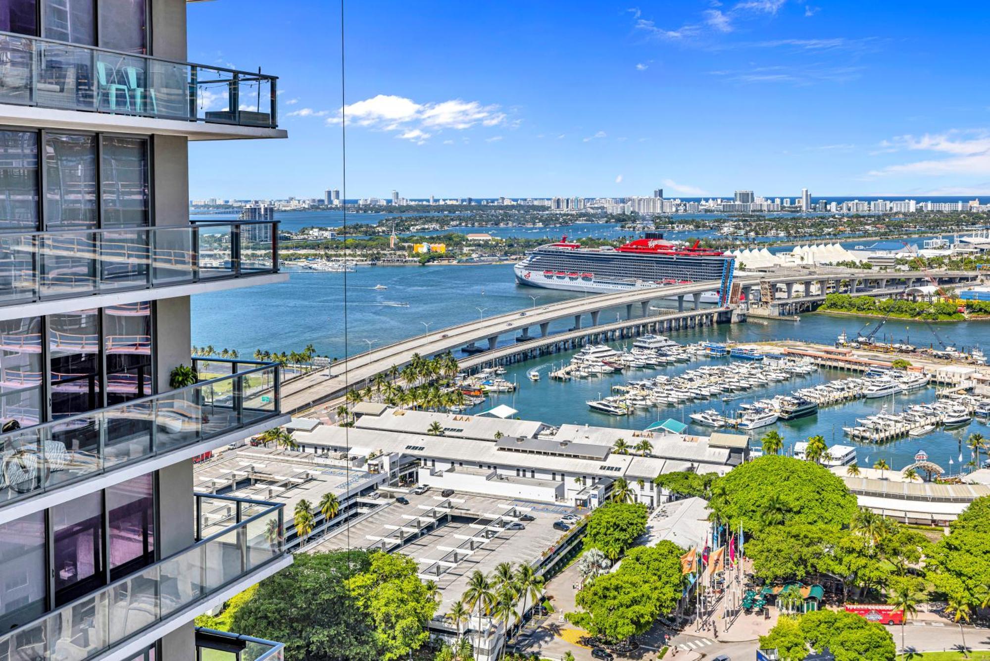 Apartamento Sunset Waterview Oasis